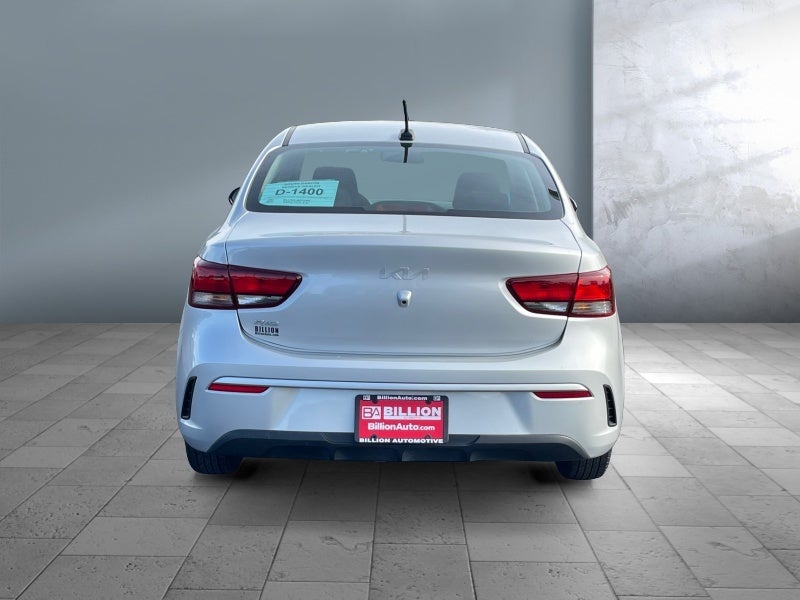 2023 Kia Rio — detail view